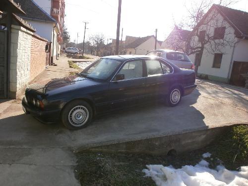 -BMW-520--90