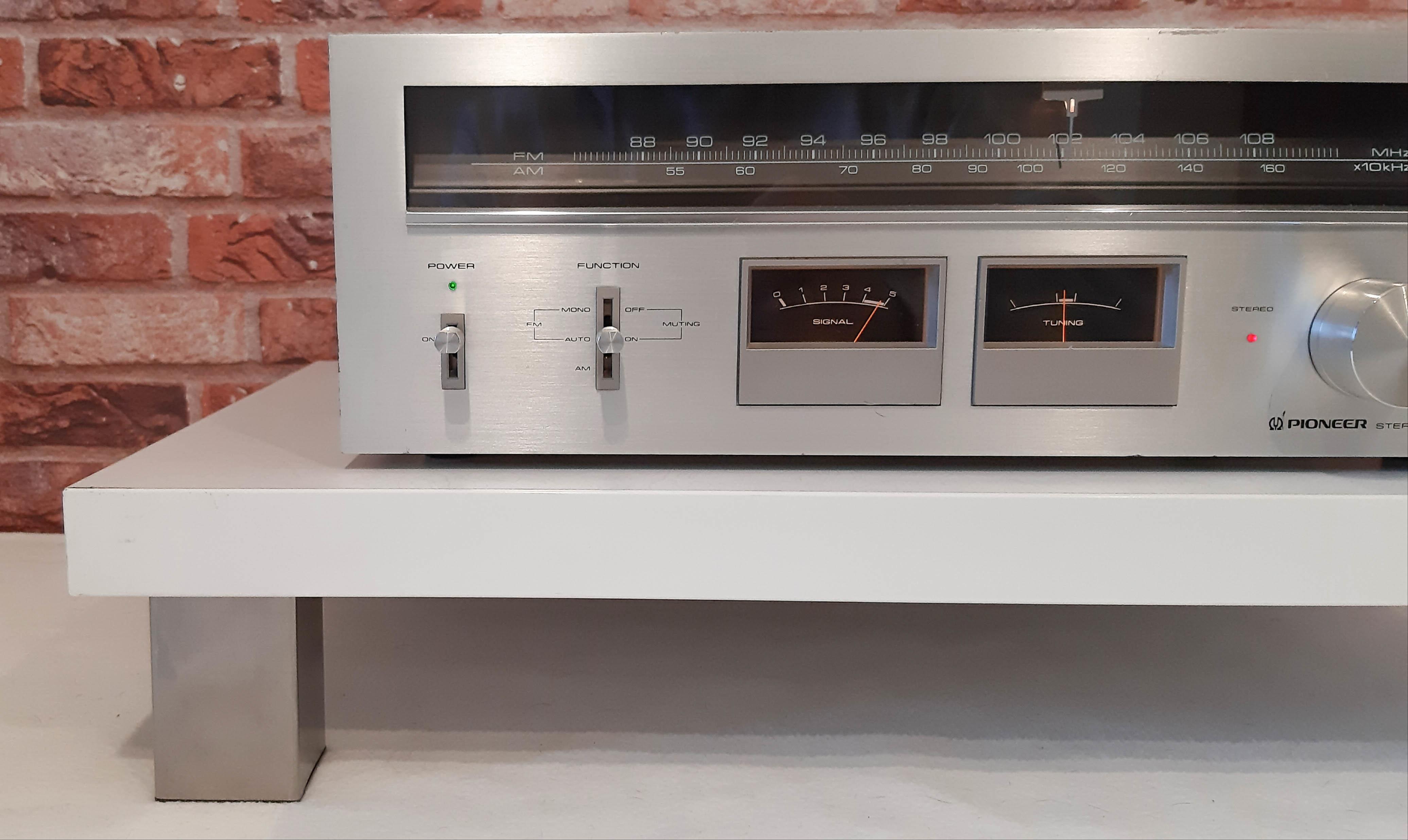 Pioneer-TX-606