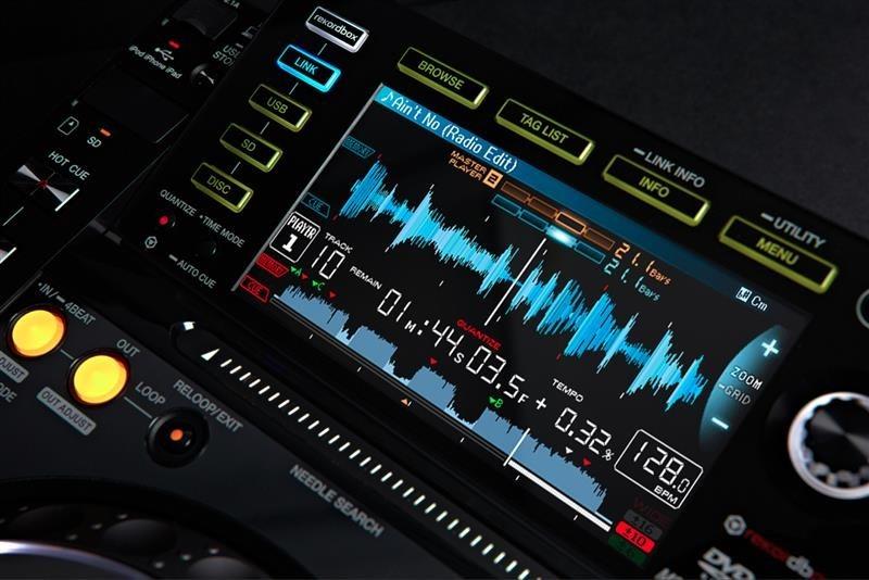 Pioner-CDJ-2000-NEXUS