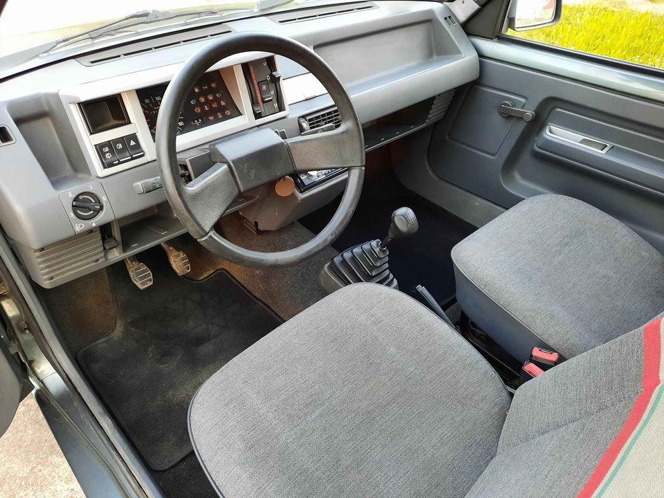Renault-5-Campus-1-4