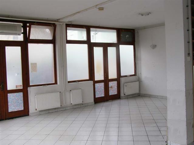 LOKALA 82M2 U NOVI SAD