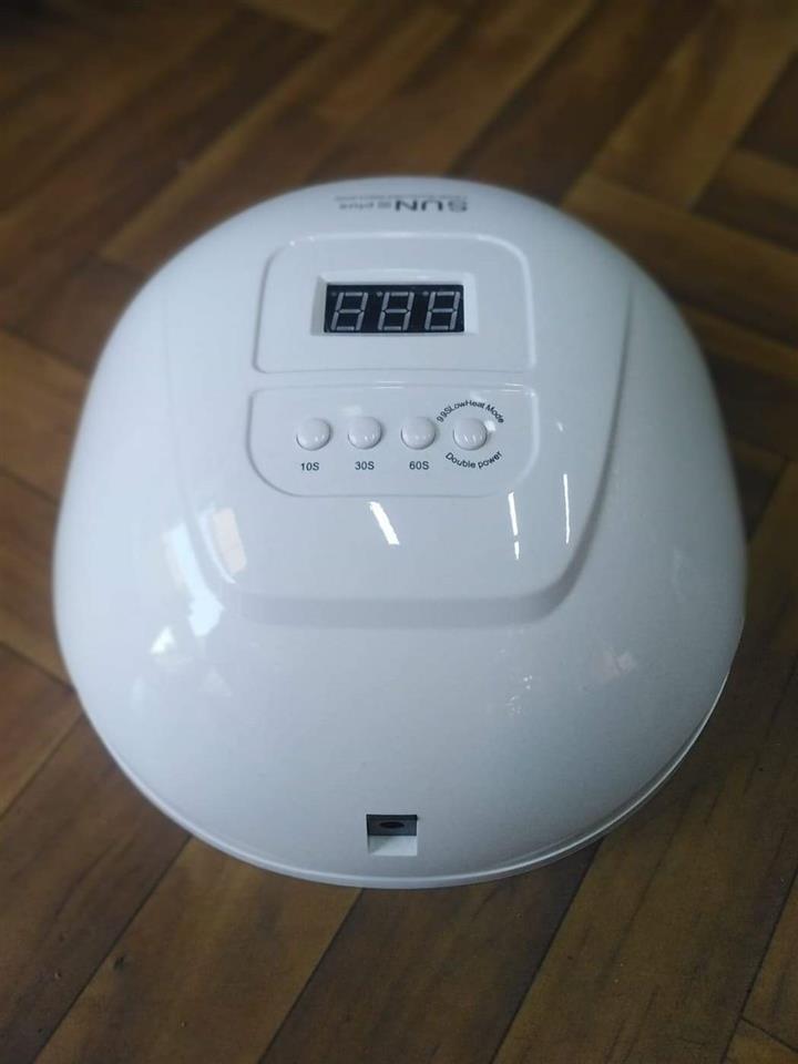 Led-lampa-za-nokte-