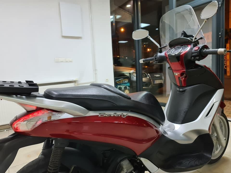 Piaggio-Beverly-300-2010-god