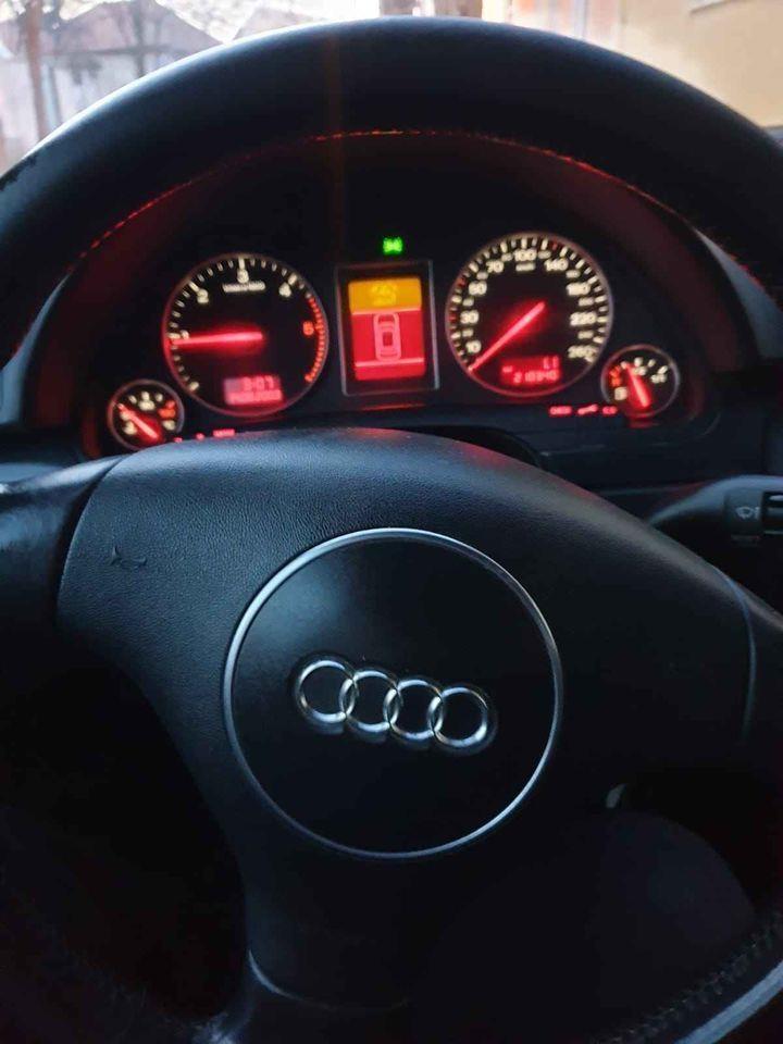 Audi-a4-2004-6b-131