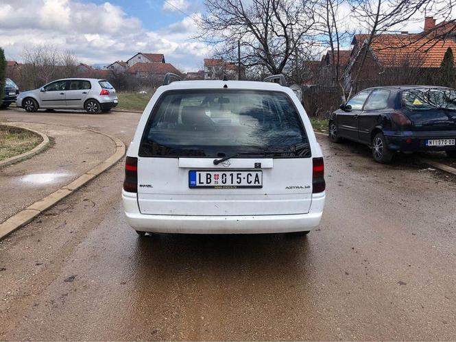 Astra f
