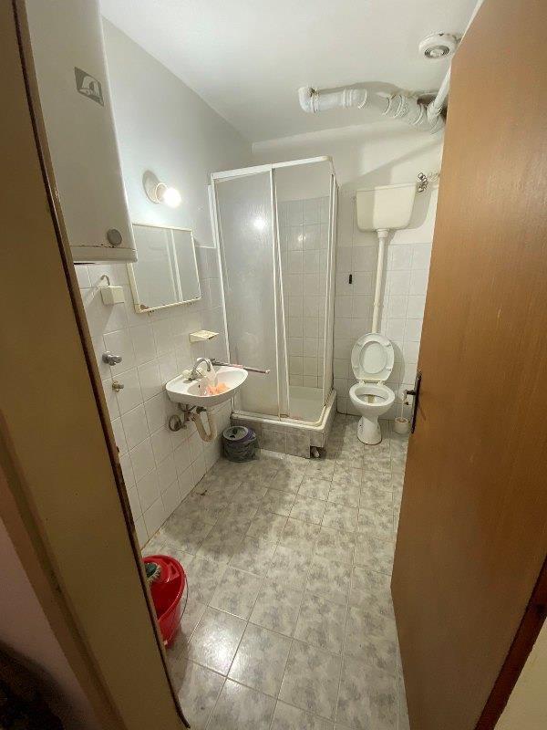 NIŠ---CENTAR---TROIPOSOBAN-STAN-94m2