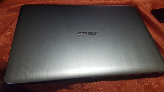 Asus X540s