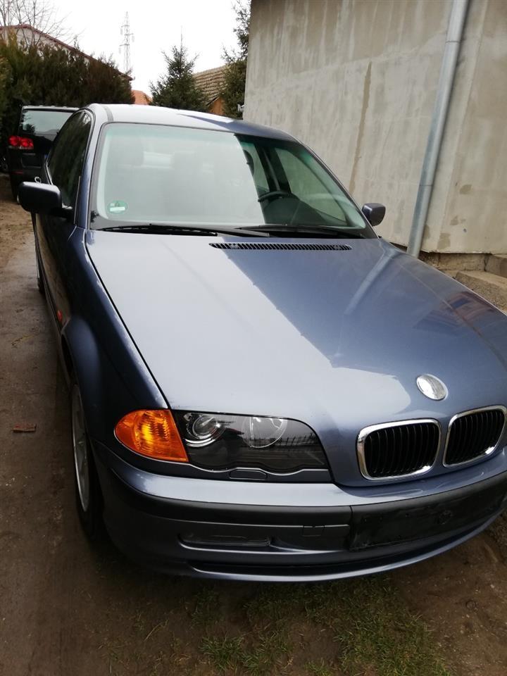 BMW-318-Nov
