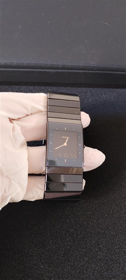 Rado-rucni-sat