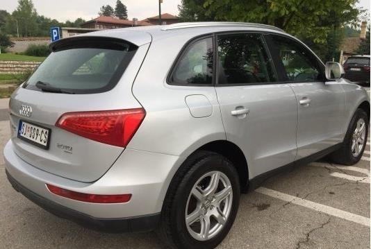 2009-Audi-Q5-Kao-nov