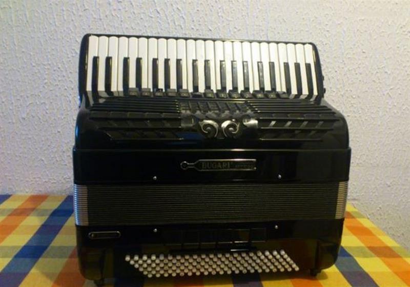 Bugari-Armando-ARS-289-bas-Bariton