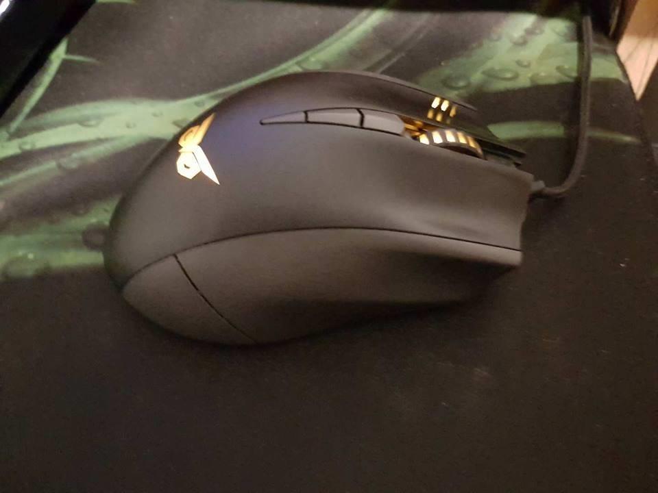 Asus-Strix-Claw-mis