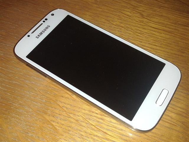 Samsung-Galaxy--S4
