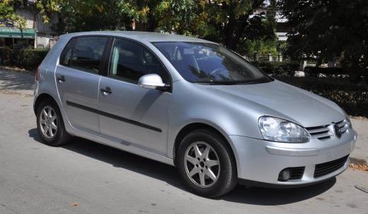 2004-Volkswagen-Golf-5-2-0-TDI