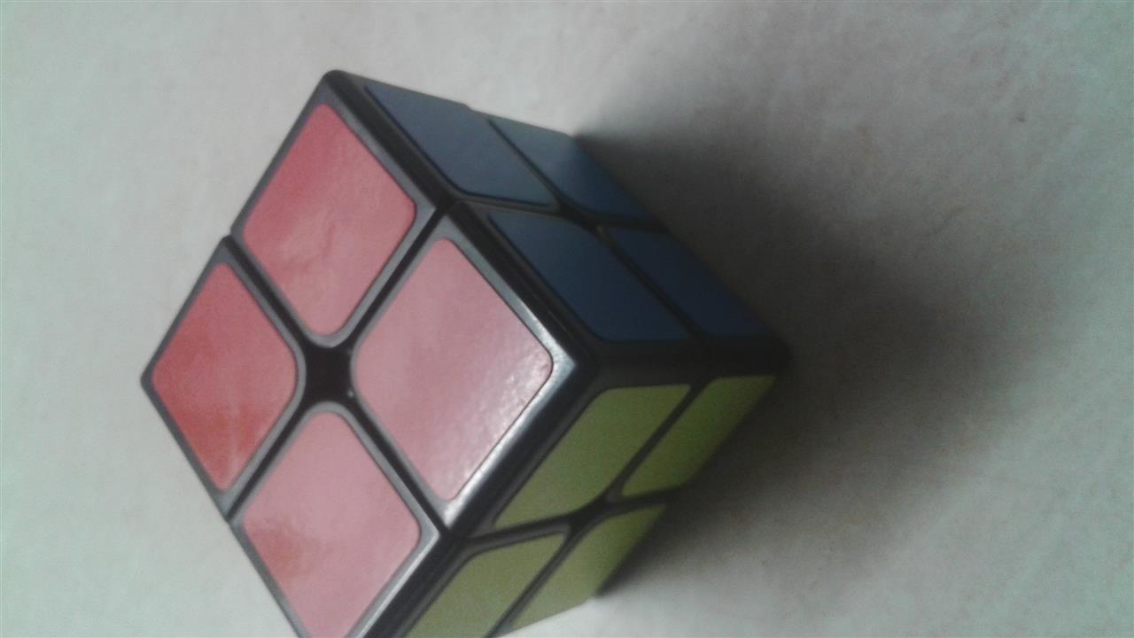 Rubikova-kocka-2x2