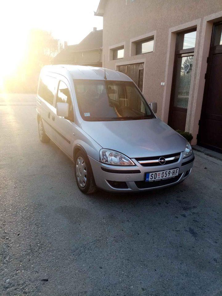 Opel-konbo-1-3-multi-Jet-mi