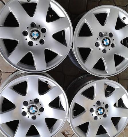 3d-auto-stikeri---znakovi---za-felne------