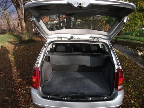 Ford-Focus-1-8TDDI--01