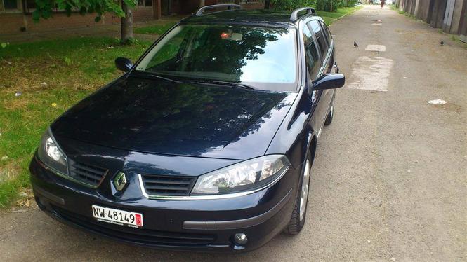 Renault Laguna -05