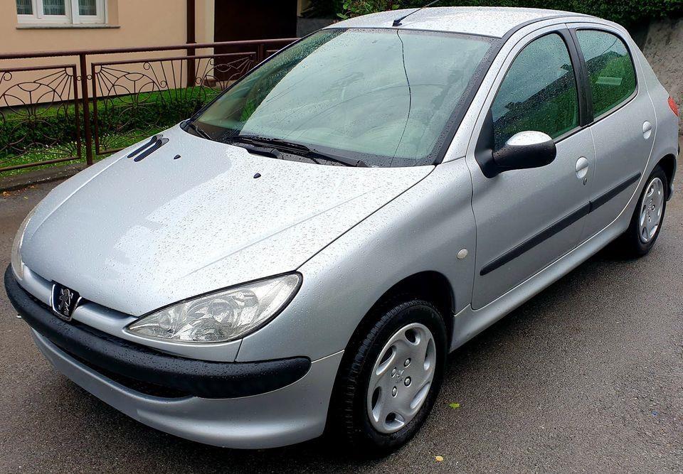 Peugeot-206