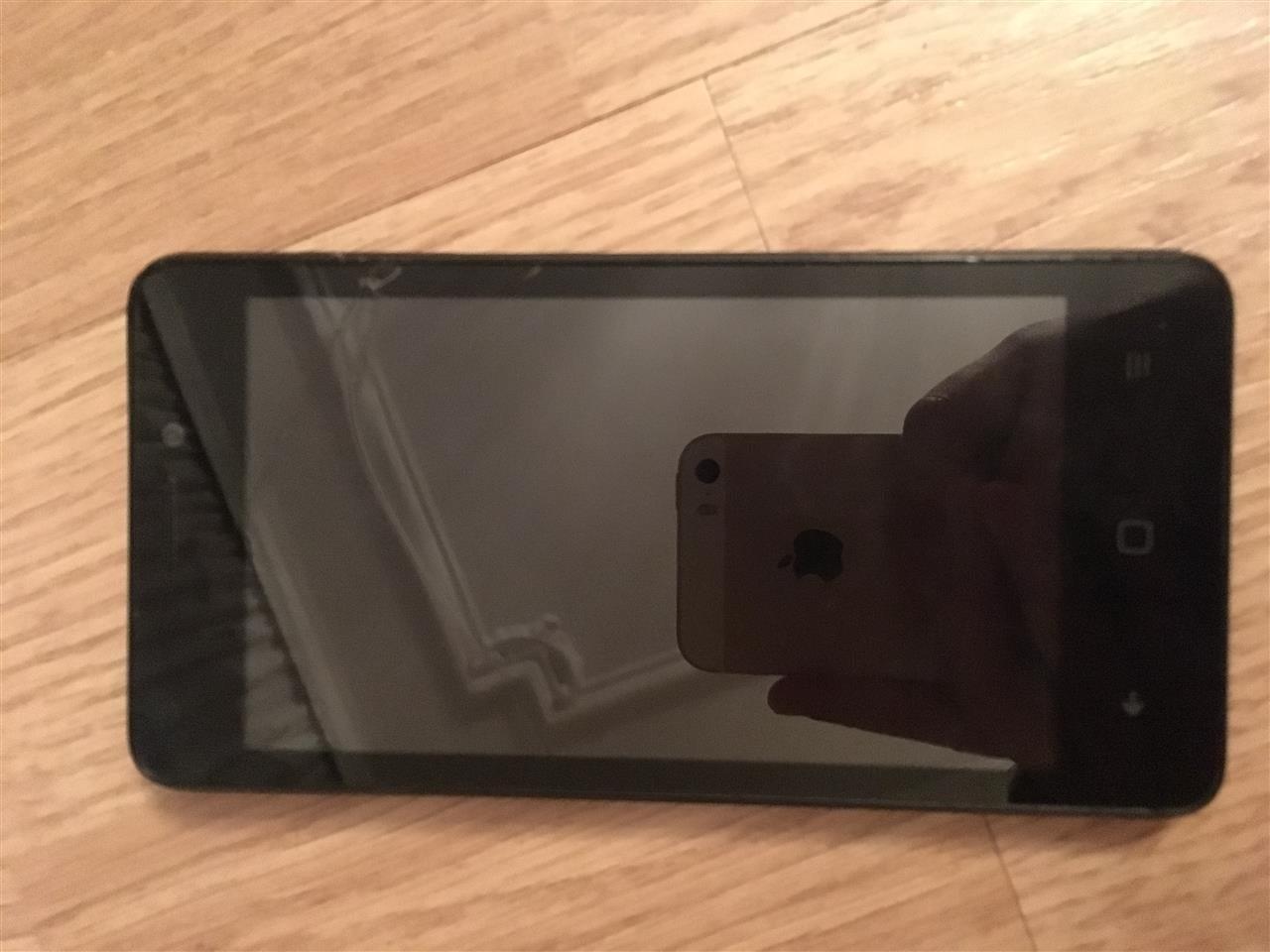 Prestigio-F3-