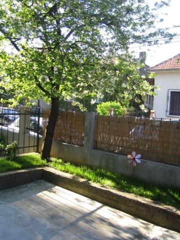Stan-50m2-na-Lekino-brdo--Mlade-Bosne