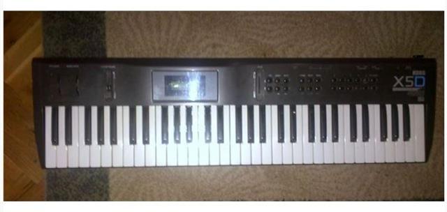 Korg X5D