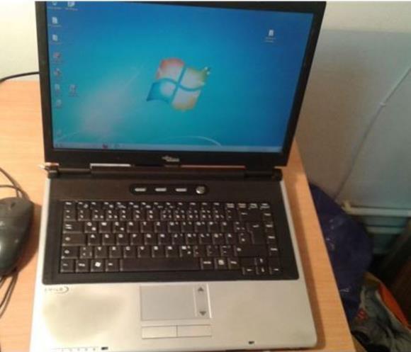 Laptop FS Amilo M1425