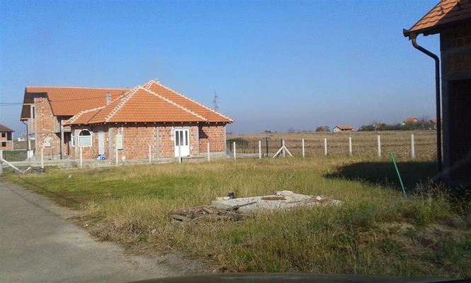 Plac 5 ari Surčin