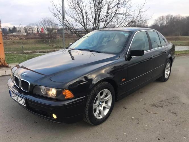 BMW 520d 2001 restyling