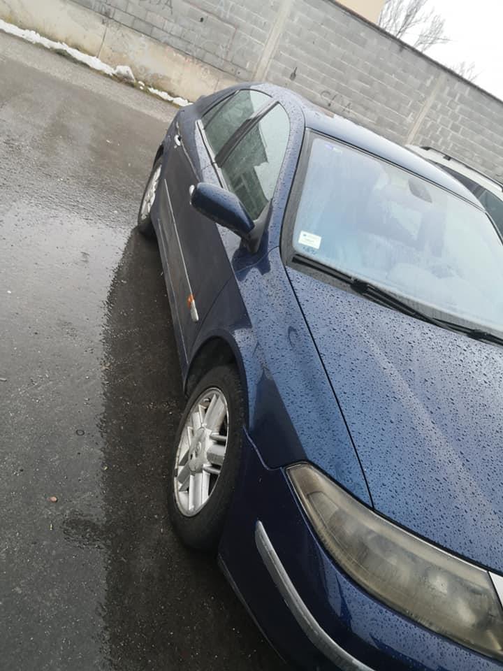 Renault-laguna-1-9dci