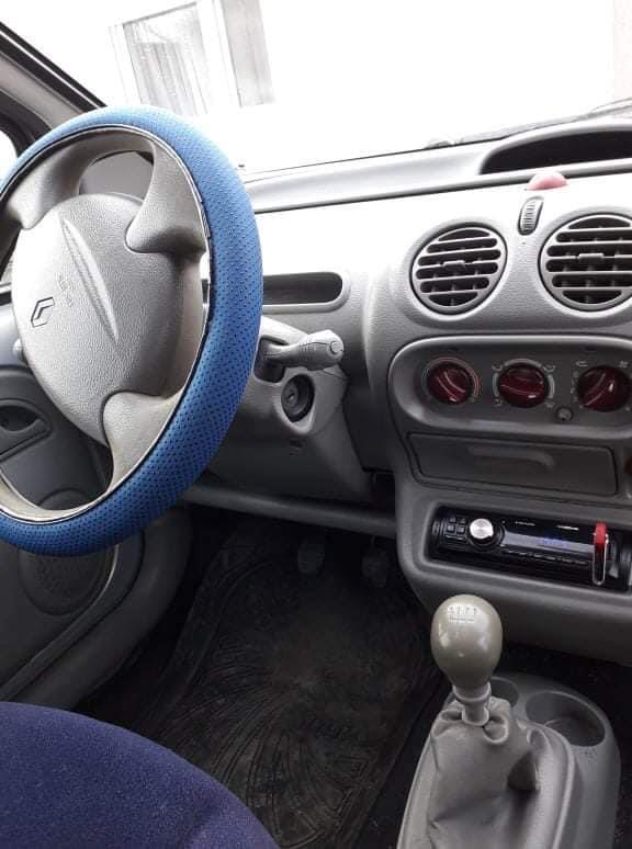 Prodajem-renault-twingo