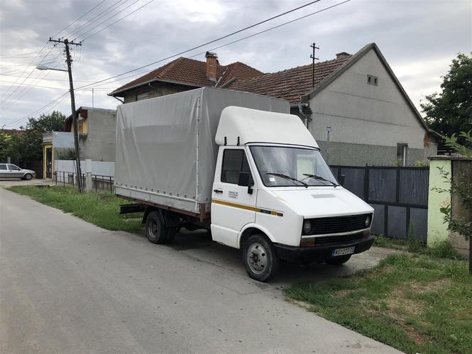 Transport i selidbe 