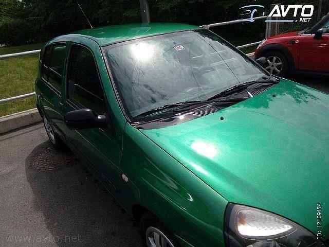 Renault-Clio-1-2-klima--2004