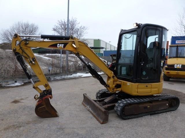 2006-Caterpillar-303C-CR