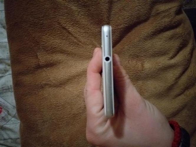 Mobilni telefon