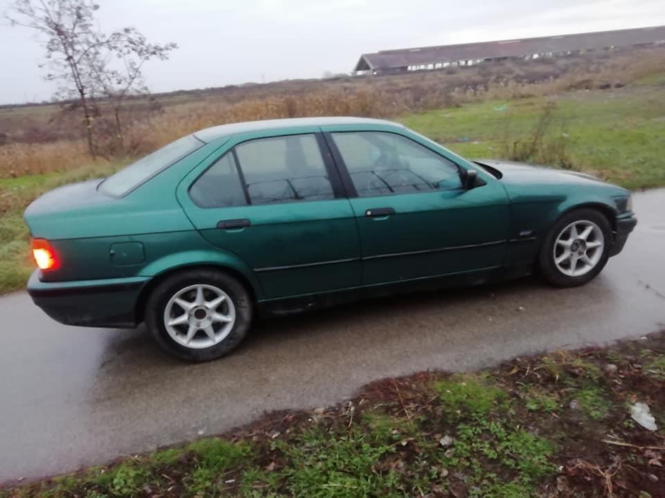 BMW-318