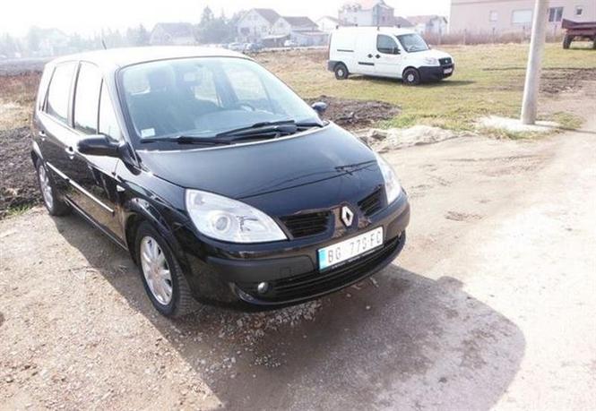 Renault Scenic -07