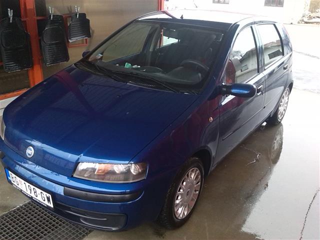 Fiat-Punto-16v---01-