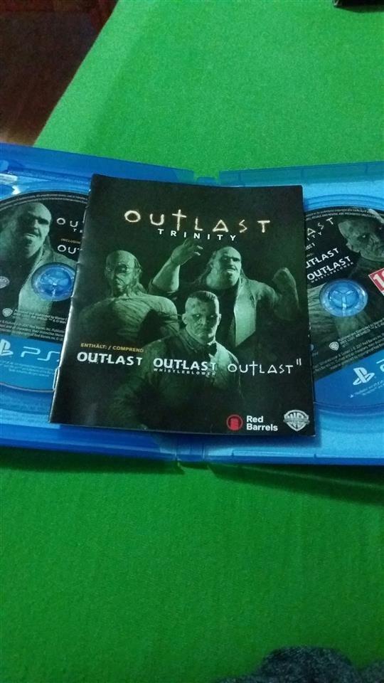 Outlast-Trinity--3-GAME-MEGA-PACK-
