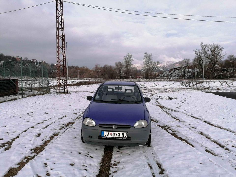 Opel-Corsa