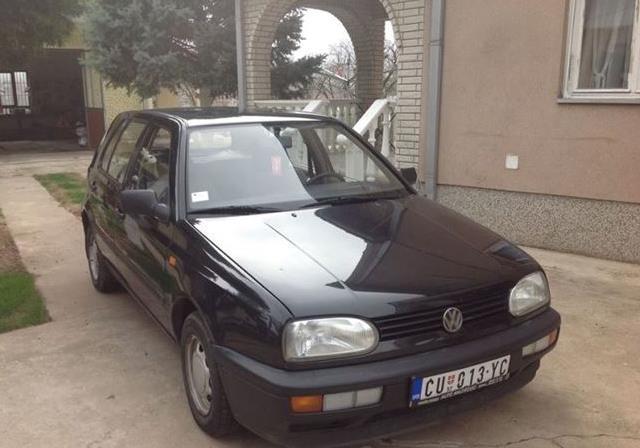 VW Golf CL -92