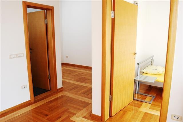 Luks-stan-na-Vračaru-170m2