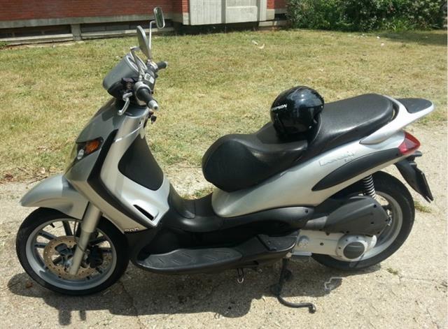 Piaggio Beverly 200