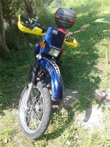 Cagiva-w8
