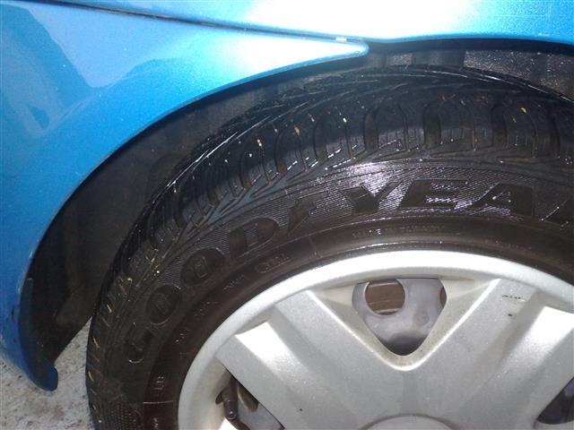 Renault-Clio-1-4--01