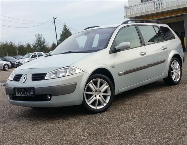 Renault Megane 1.9dci privilege -04