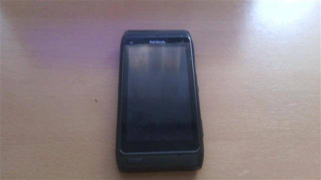 Nokia N8