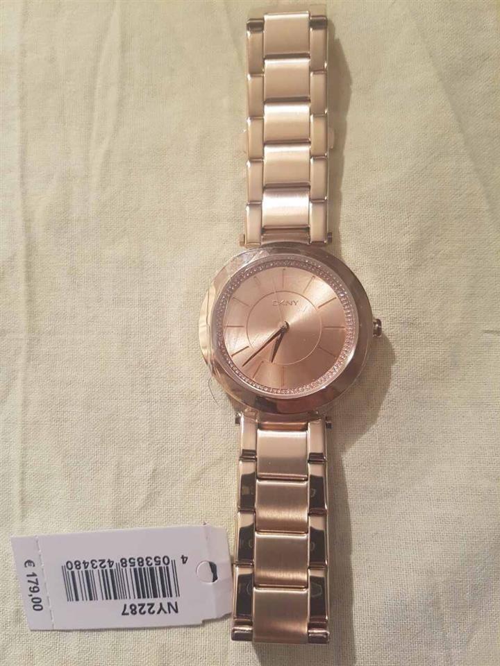 DKNY-sat-Originalan