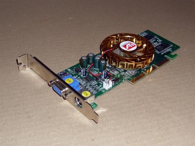 Geforce 4 AGP graficka Low profile